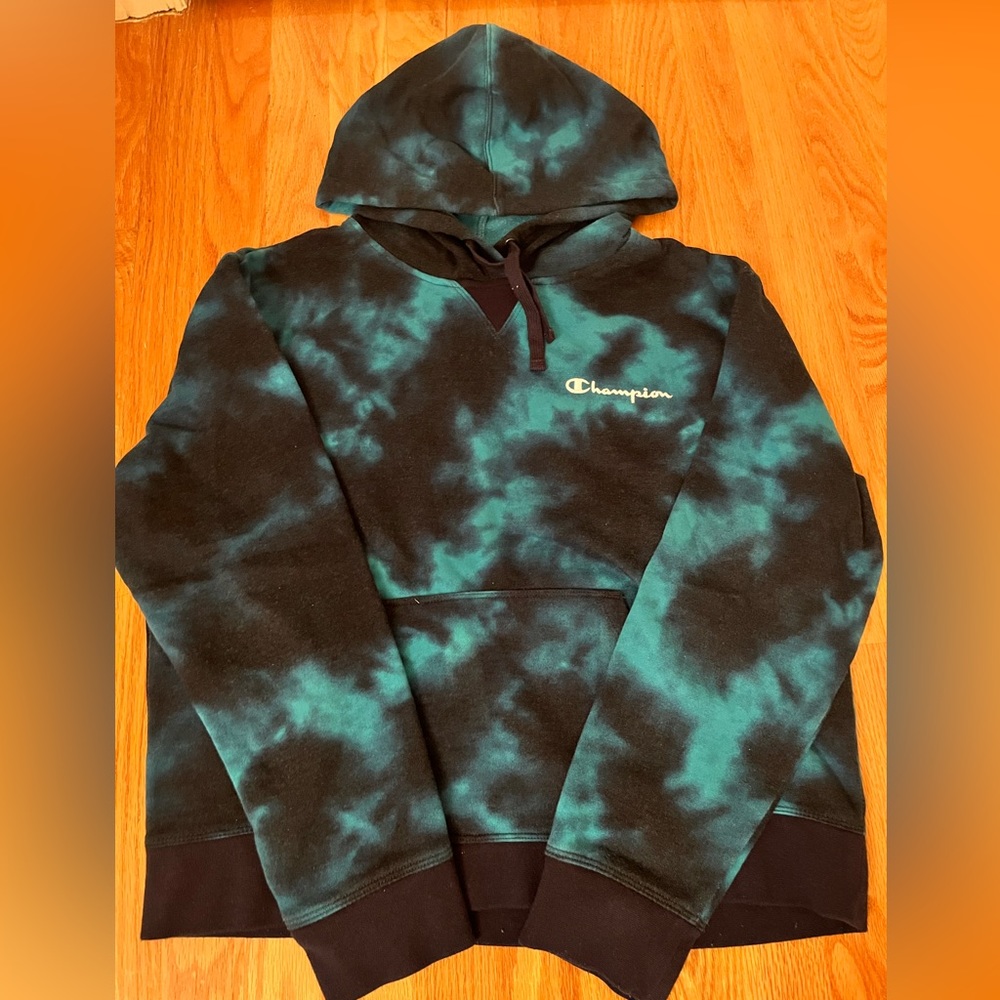 Champion Women’s Tie Dye Hoodie in Navy & Blue
